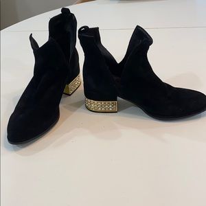 Jeffrey Campbell booties. Never Worn!